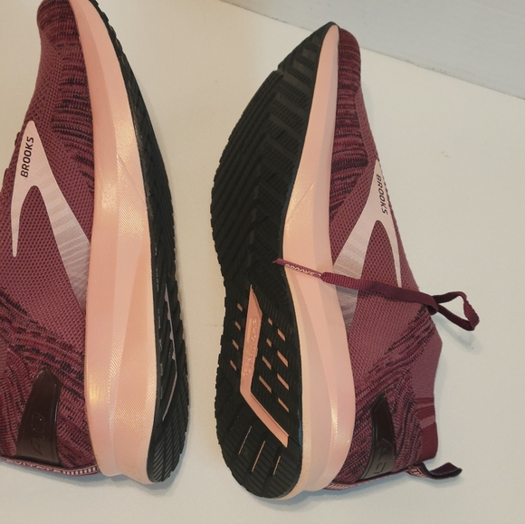 Brooks Levitate 4 Road Running Sneakers Size 8 Maroon / Pink - Picture 9 of 16